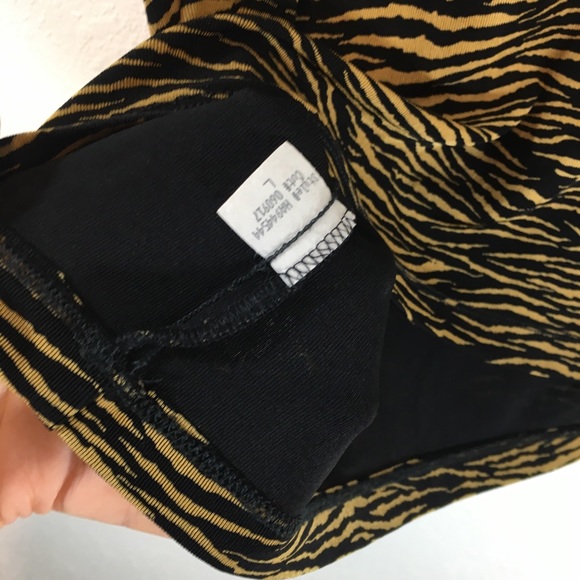 French Laundry Tiger Top - Picture 5 of 8